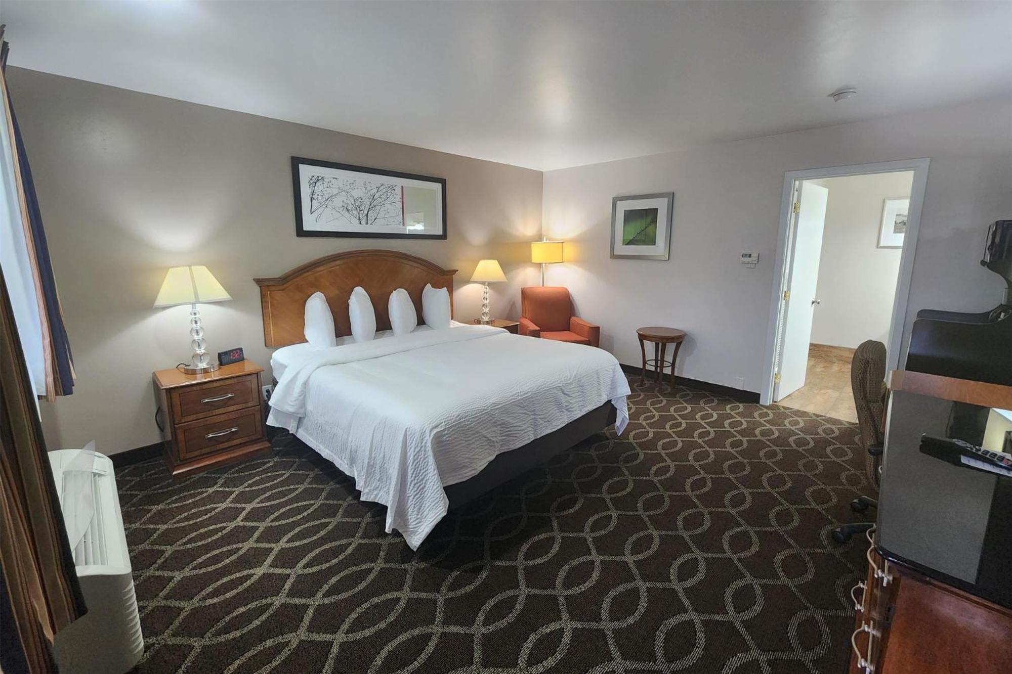 Ramada Bayside Inn & Suites 尤里卡 外观 照片