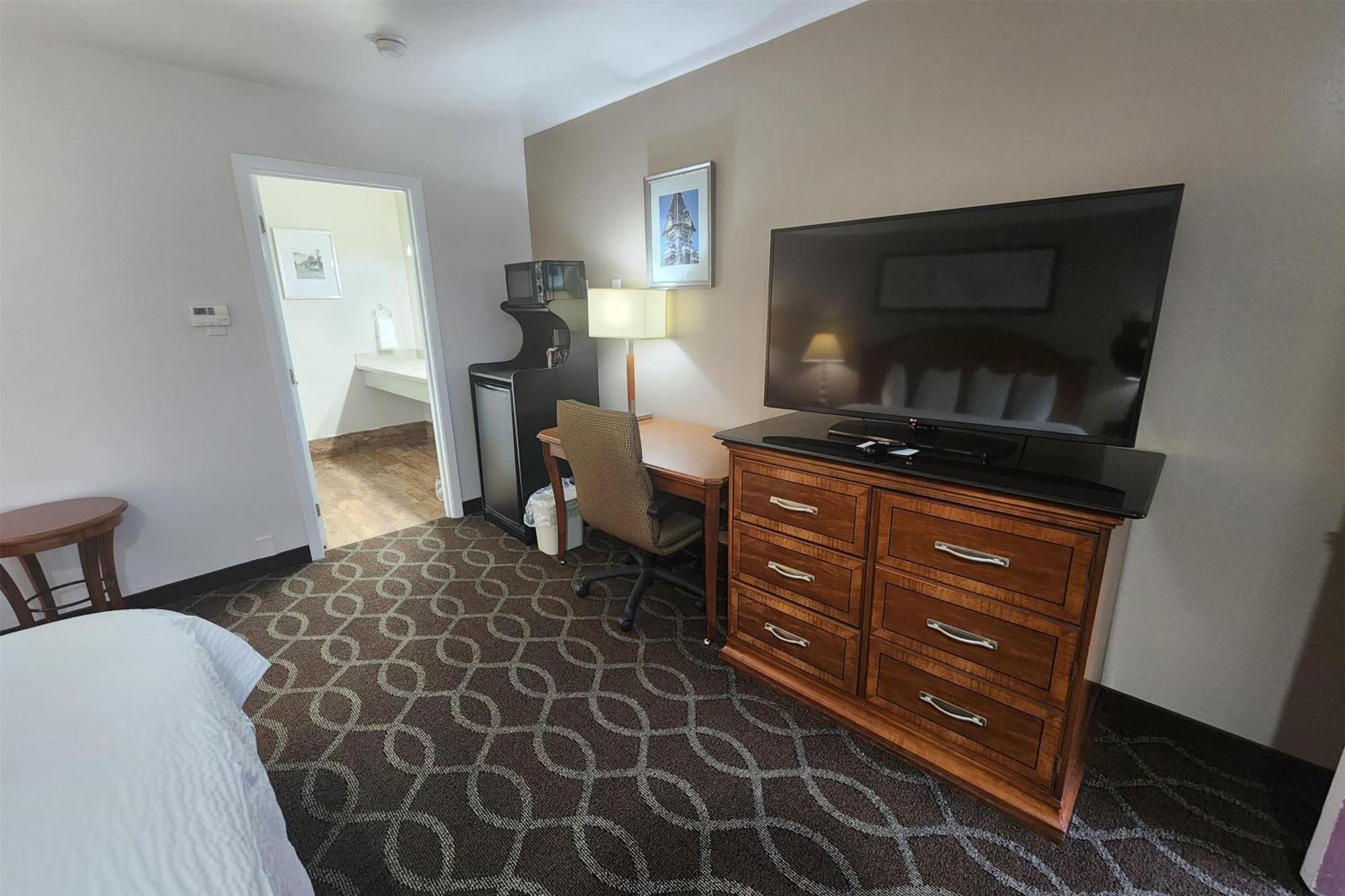 Ramada Bayside Inn & Suites 尤里卡 外观 照片